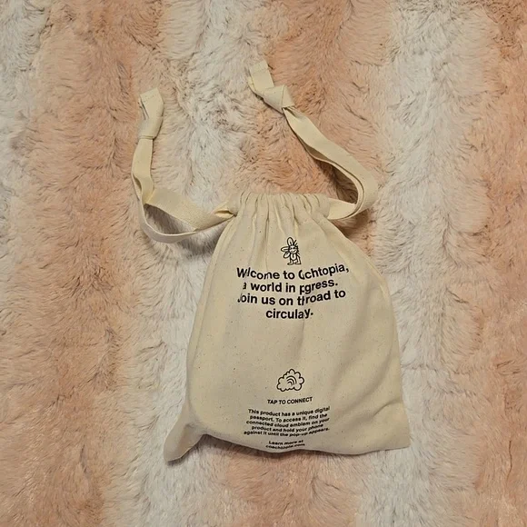 Coachtopia By Coach Wavy Dink Black Mini Bag - Picture 5 of 5